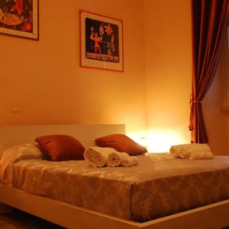 Secret Rhome Colosseum Art โรม ภายนอก รูปภาพ